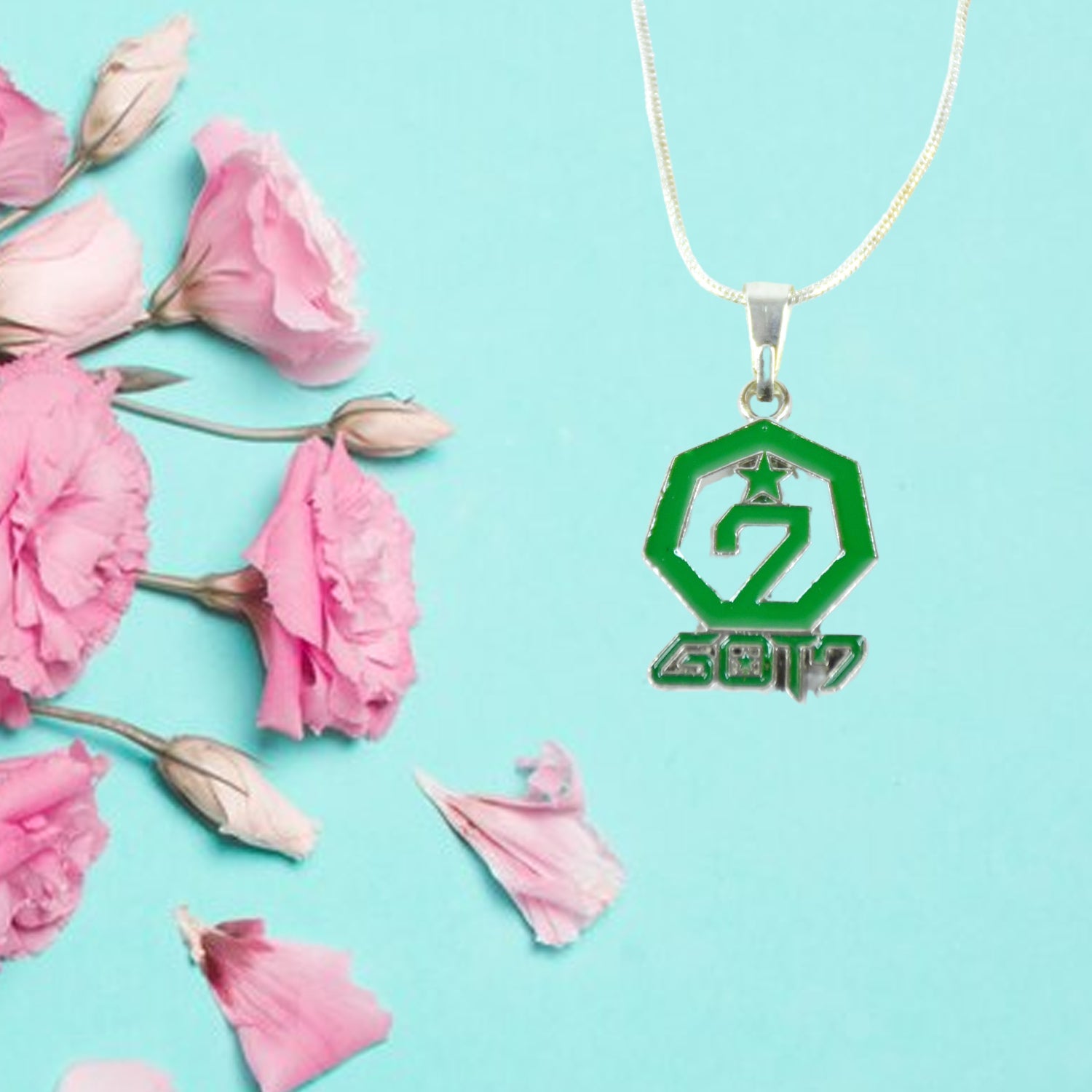 Pendant Necklace – Single Piece (Random Mix Design) Pendant Necklace – Single Piece (Random Mix Design)